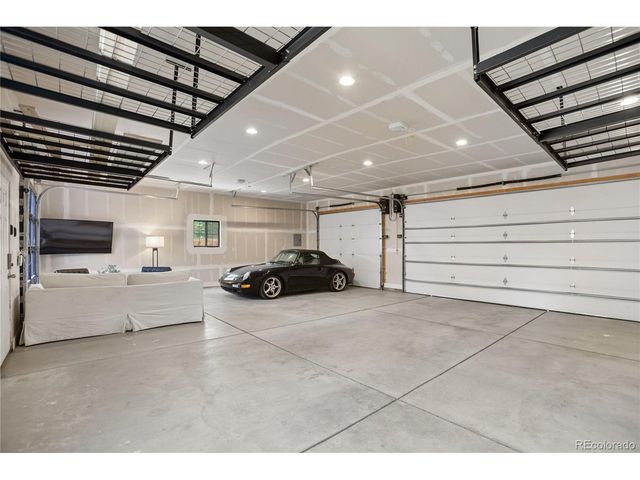 2054 S Saint Paul St, Denver, CO 80210