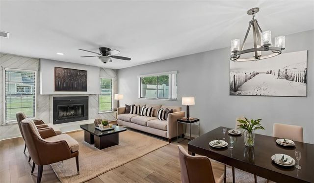 717 WOODHILL DRIVE, Lakeland, FL 33813