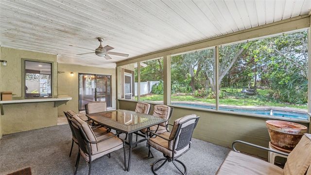 717 WOODHILL DRIVE, Lakeland, FL 33813