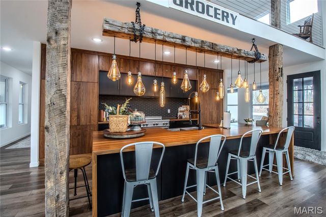 23239 Highway T, Waynesville, MO 65583