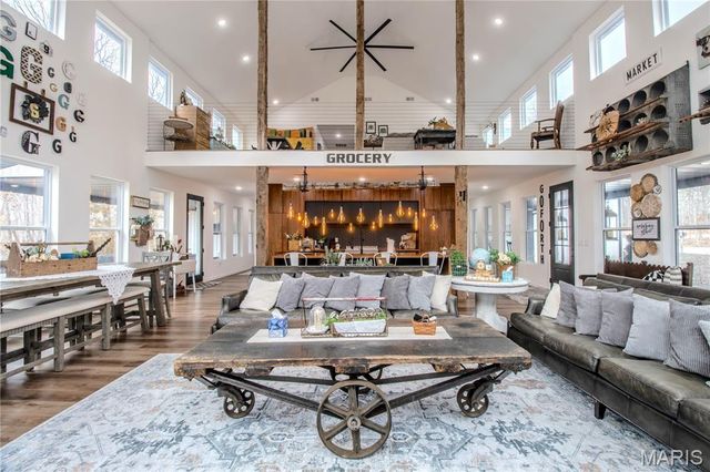 23239 Highway T, Waynesville, MO 65583