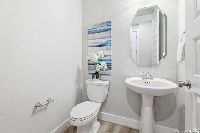 641 Vale CT, New Braunfels, TX 78132