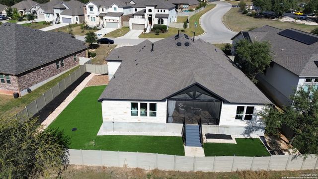 641 Vale CT, New Braunfels, TX 78132