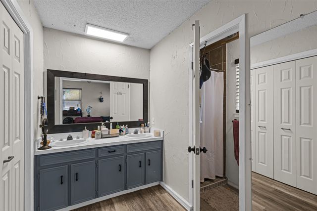 7521 Yolanda Drive, Fort Worth, TX 76112