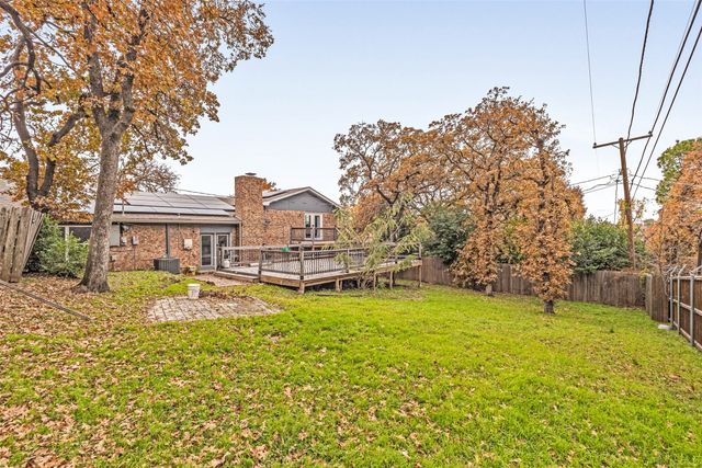 7521 Yolanda Drive, Fort Worth, TX 76112