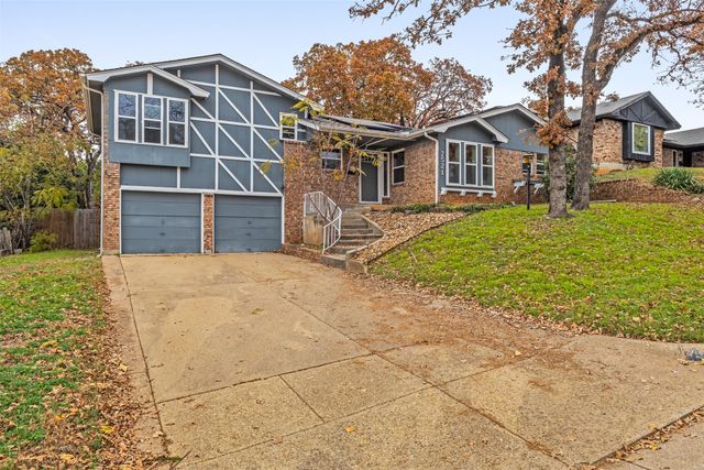 7521 Yolanda Drive, Fort Worth, TX 76112