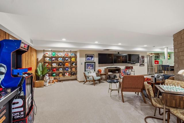 60 Winston Hill Road, Fort Thomas, KY 41075