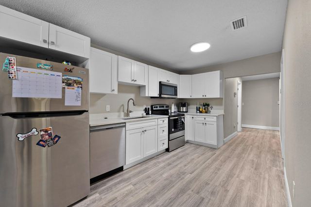 4218 E CAYUGA STREET, Tampa, FL 33610