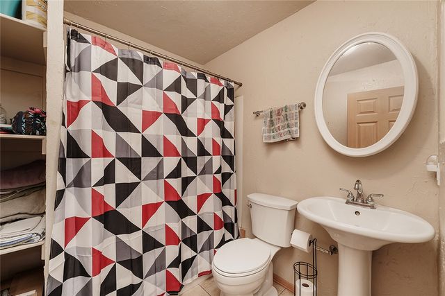 2929 Alaskan Avenue, Billings, MT 59101