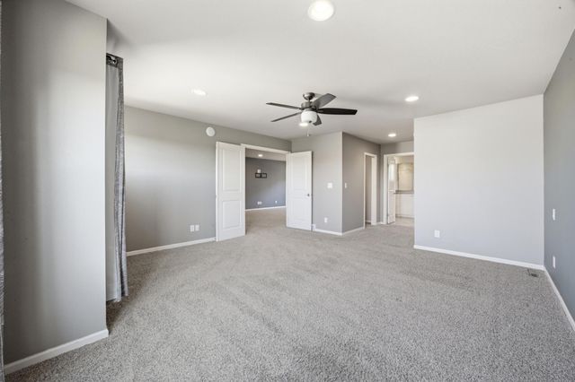 3981 47th Avenue S, Fargo, ND 58104