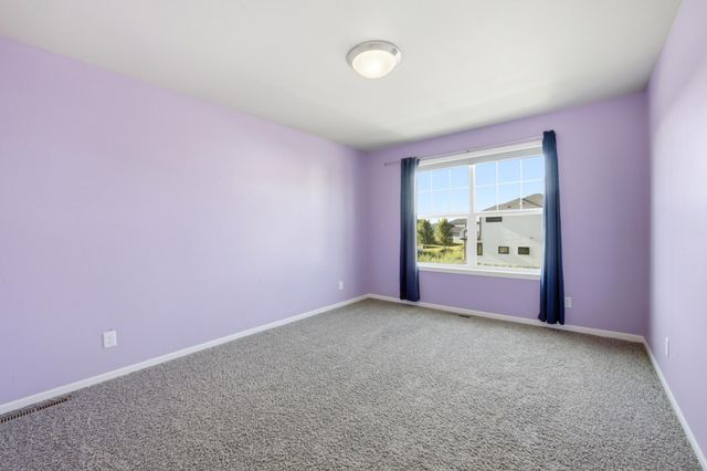 3981 47th Avenue S, Fargo, ND 58104