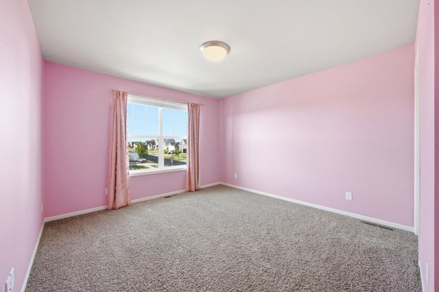 3981 47th Avenue S, Fargo, ND 58104