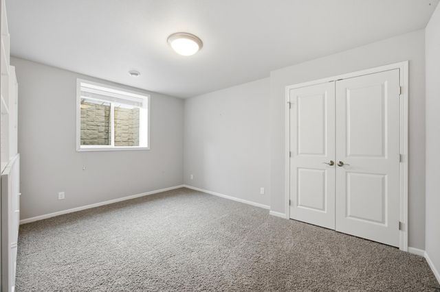 3981 47th Avenue S, Fargo, ND 58104