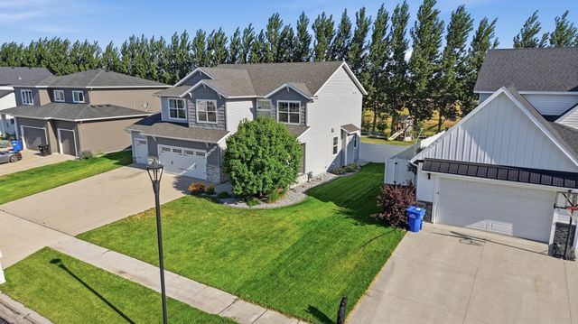3981 47th Avenue S, Fargo, ND 58104