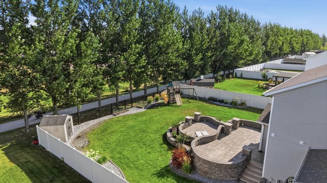3981 47th Avenue S, Fargo, ND 58104