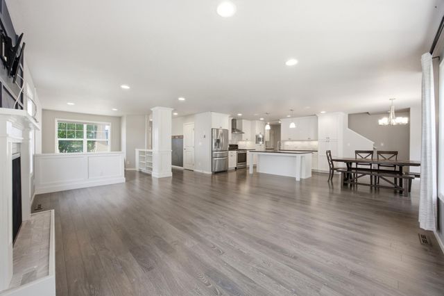 3981 47th Avenue S, Fargo, ND 58104