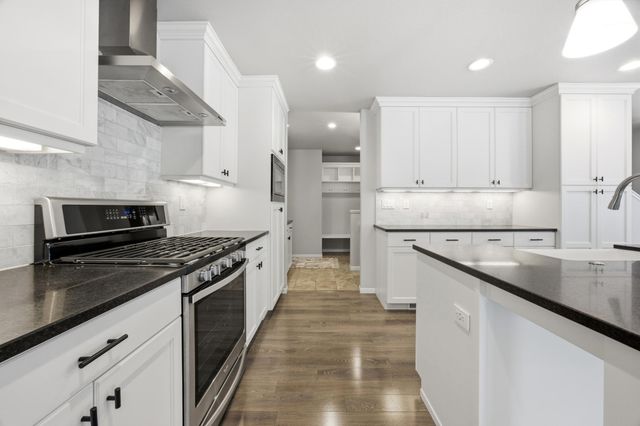 3981 47th Avenue S, Fargo, ND 58104