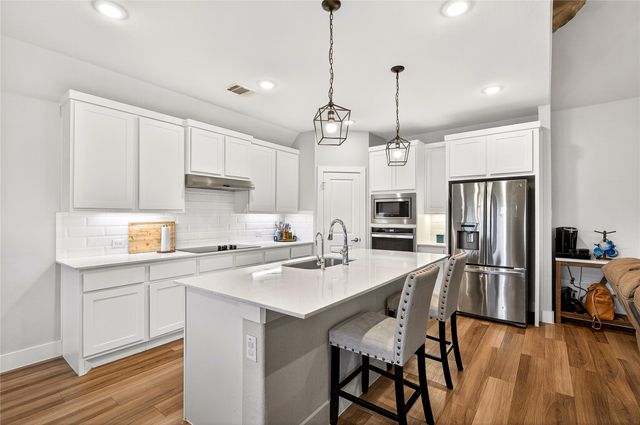 215 Frio Drive, Waxahachie, TX 75165