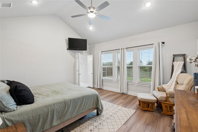 215 Frio Drive, Waxahachie, TX 75165