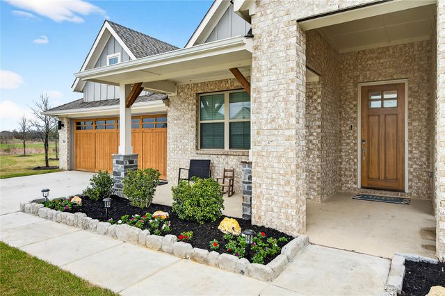 215 Frio Drive, Waxahachie, TX 75165