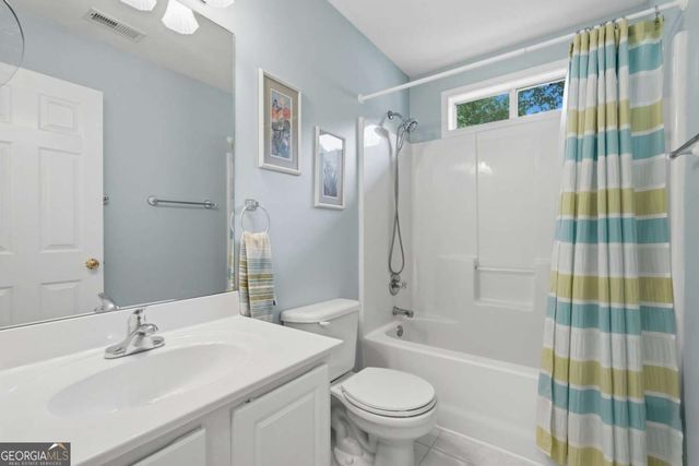 7815 Mosswood Lane, Gainesville, GA 30506