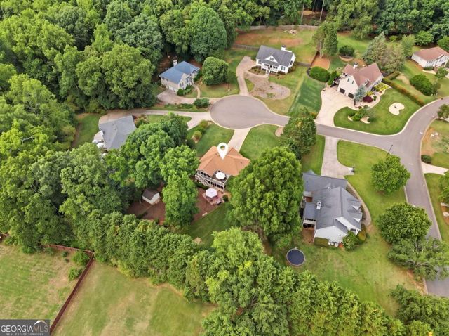 7815 Mosswood Lane, Gainesville, GA 30506