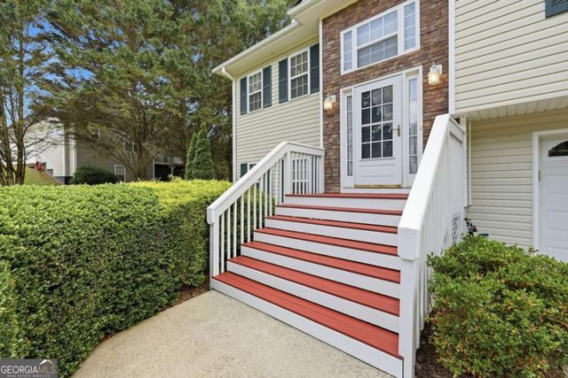 7815 Mosswood Lane, Gainesville, GA 30506