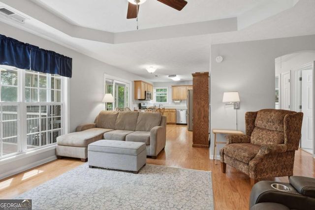 7815 Mosswood Lane, Gainesville, GA 30506