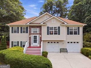 7815 Mosswood Lane, Gainesville, GA 30506