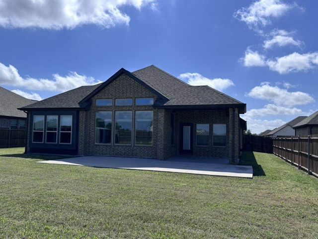 320 Bitterroot Court, Forney, TX 75126