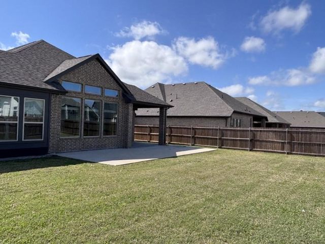 320 Bitterroot Court, Forney, TX 75126