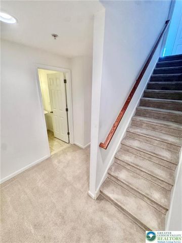 257 Milkweed Drive, Upper Macungie Twp, PA 18104