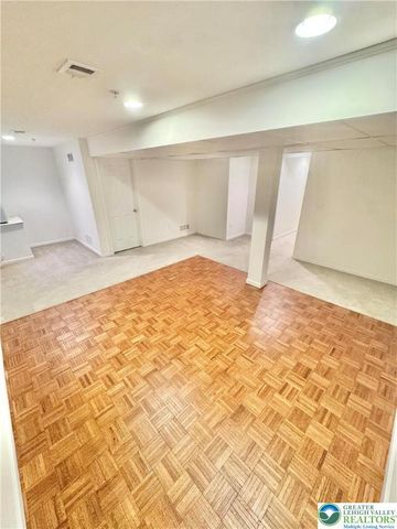 257 Milkweed Drive, Upper Macungie Twp, PA 18104