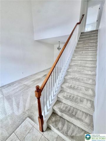 257 Milkweed Drive, Upper Macungie Twp, PA 18104