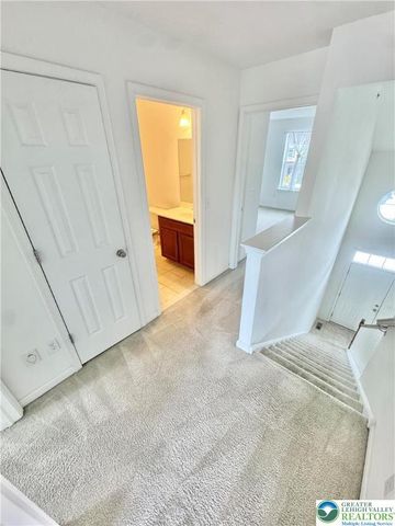 257 Milkweed Drive, Upper Macungie Twp, PA 18104