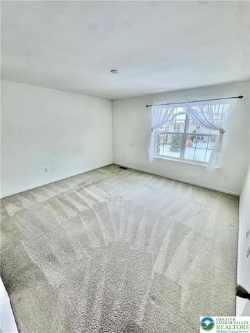 257 Milkweed Drive, Upper Macungie Twp, PA 18104