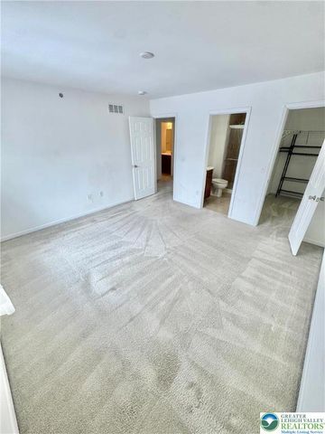 257 Milkweed Drive, Upper Macungie Twp, PA 18104