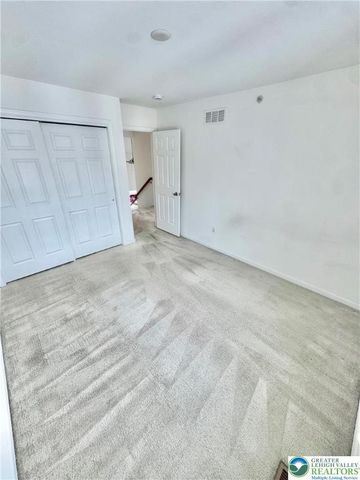 257 Milkweed Drive, Upper Macungie Twp, PA 18104