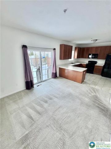 257 Milkweed Drive, Upper Macungie Twp, PA 18104