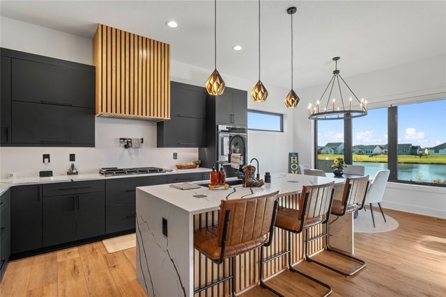 4706 NW 10th Street, Ankeny, IA 50023