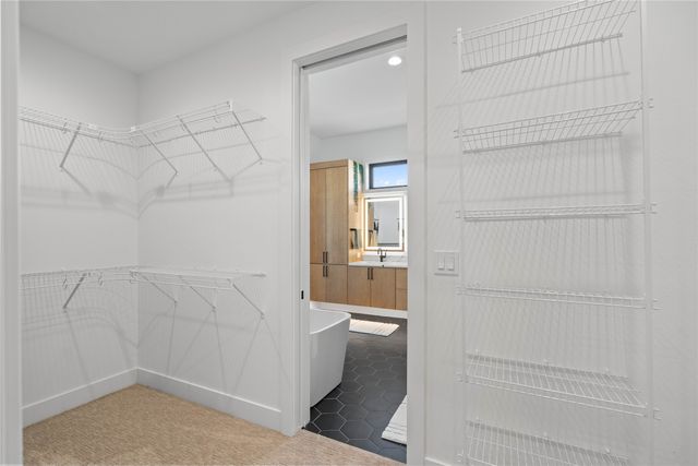 4706 NW 10th Street, Ankeny, IA 50023