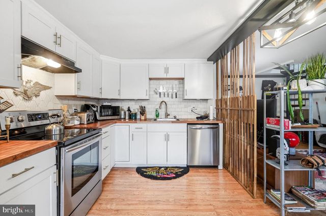 920 BERGEN ST, Gloucester City, NJ 08030