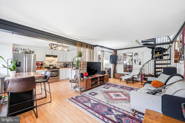 920 BERGEN ST, Gloucester City, NJ 08030