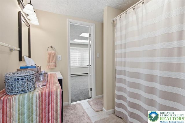 130 Beech Lane, Tobyhanna Twp, PA 18347