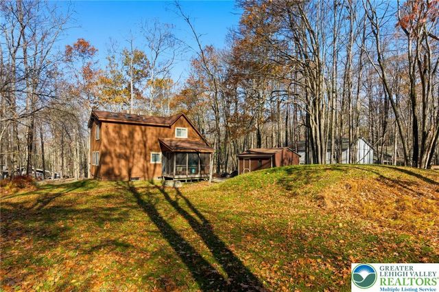 130 Beech Lane, Tobyhanna Twp, PA 18347