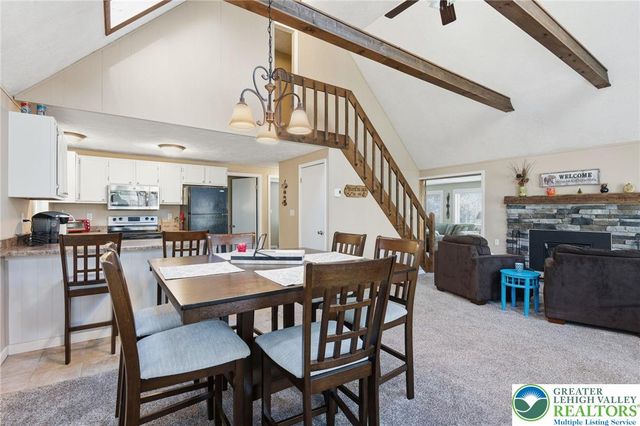 130 Beech Lane, Tobyhanna Twp, PA 18347