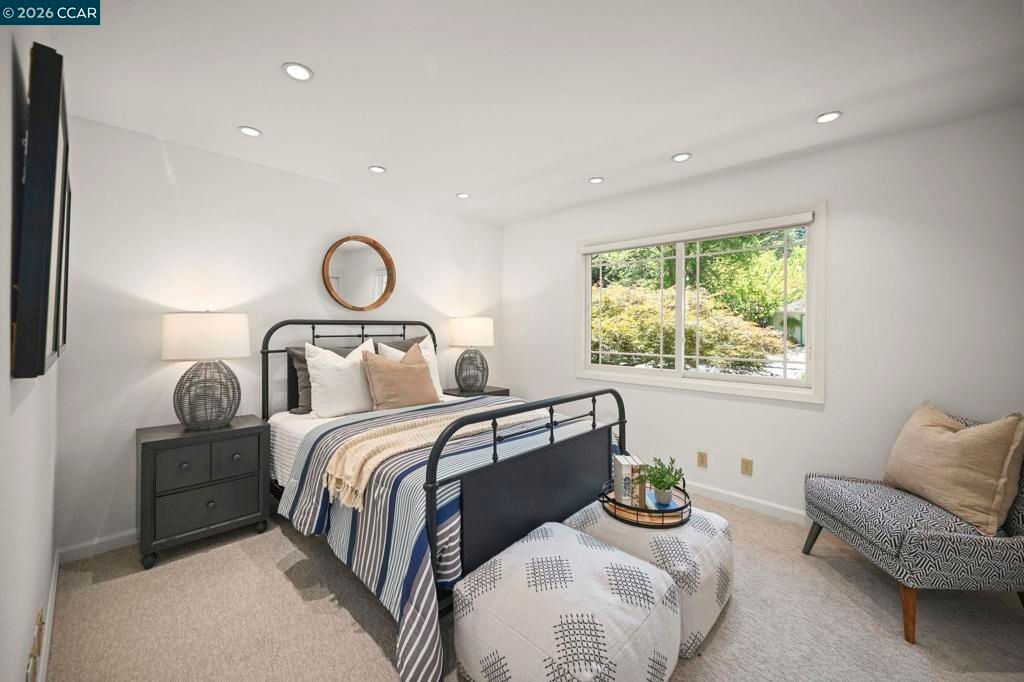 Image 33 of property listing at 1023 White Gate Rd, Alamo, CA 94507