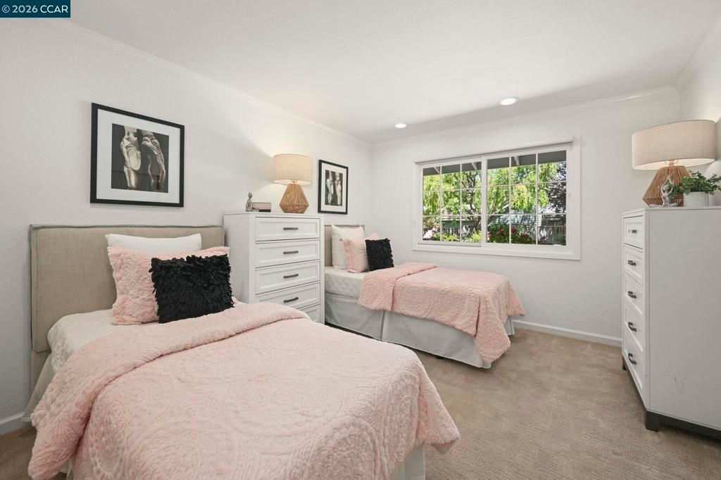 Image 36 of property listing at 1023 White Gate Rd, Alamo, CA 94507