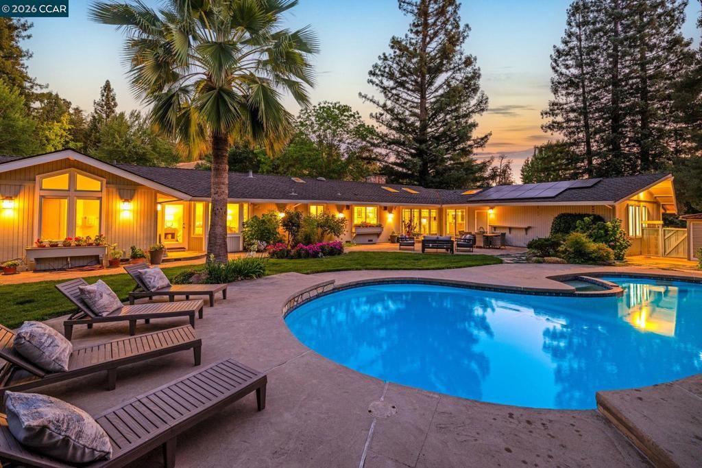 Image 37 of property listing at 1023 White Gate Rd, Alamo, CA 94507