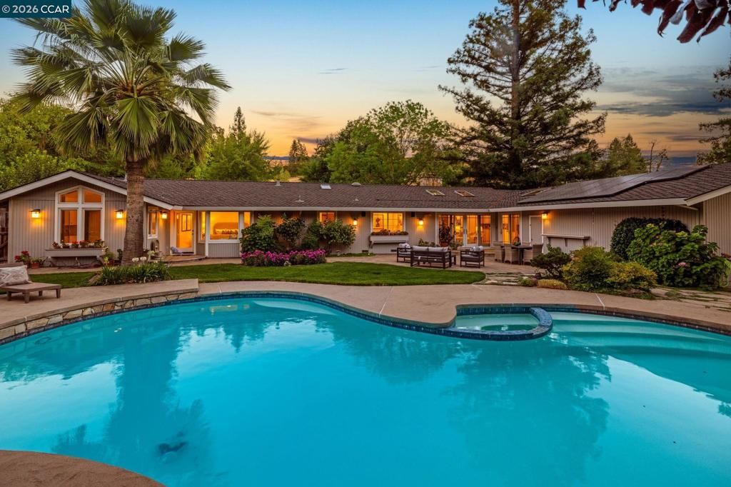 Image 40 of property listing at 1023 White Gate Rd, Alamo, CA 94507